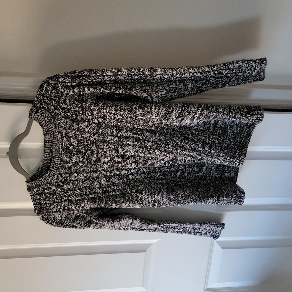 Old Navy Sweater